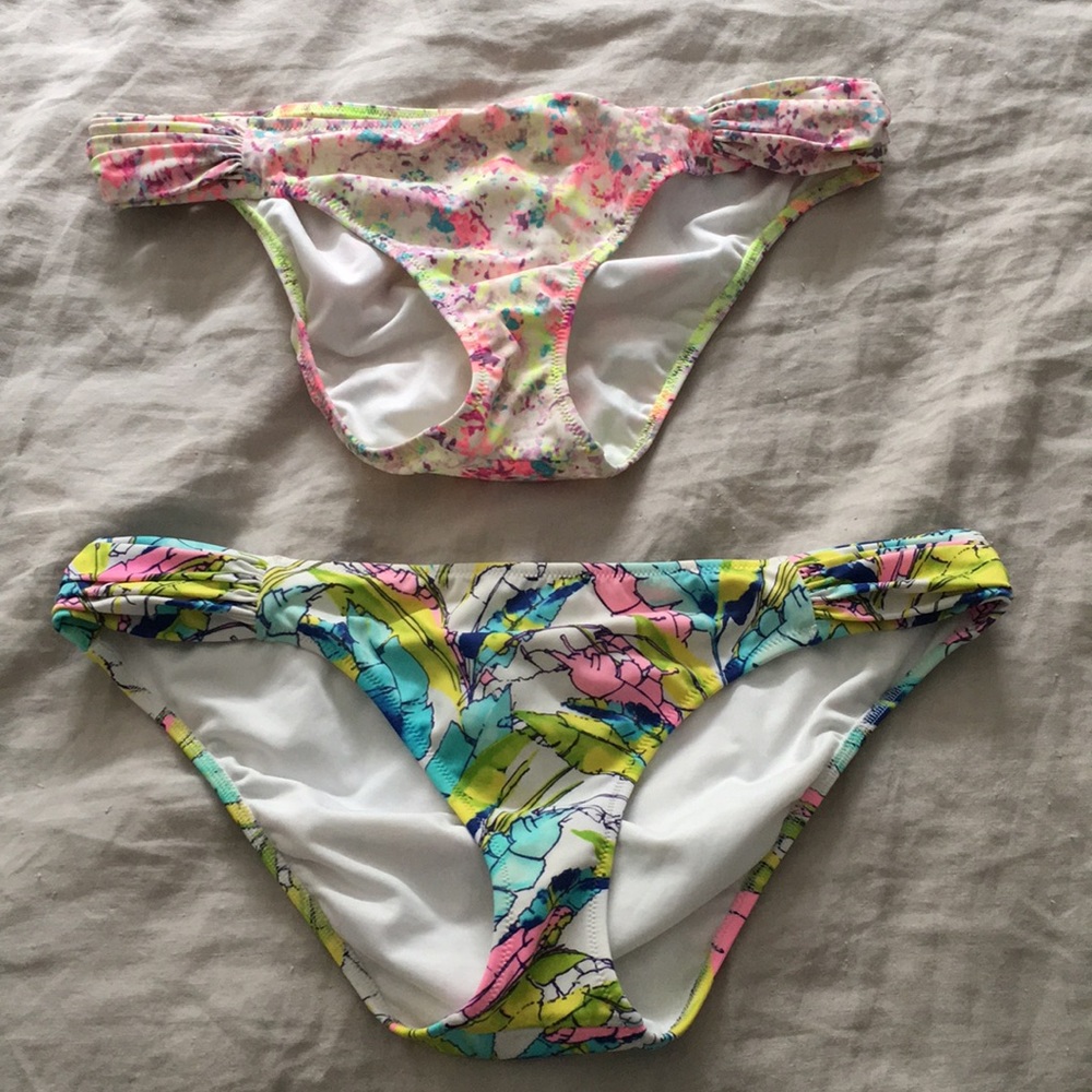2 Victoria’s Secret Bikink Knockout Bottoms